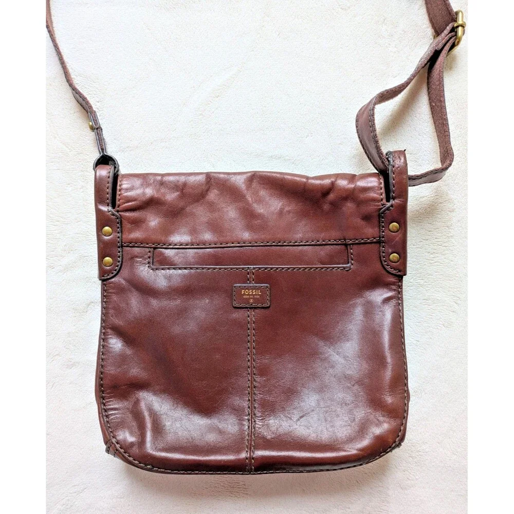 Fossil Brown Leather Saddle Crossbody Messenger Flap Bag